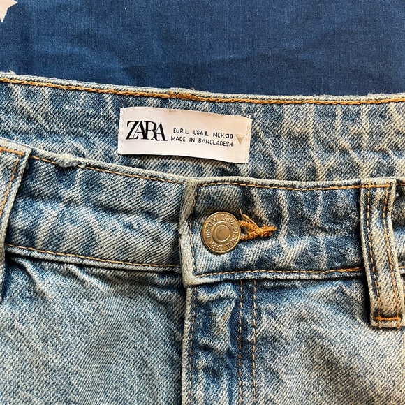 Zara midi denim skirt with front slit - Picture 2 of 3